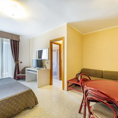 Charming Rina Sea Apartment-central Air-con Wifi Sleeps 2 Persons