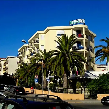 Appartamento Charming Rina Sea Apartment-central Air-con Wifi Sleeps 2 Persons