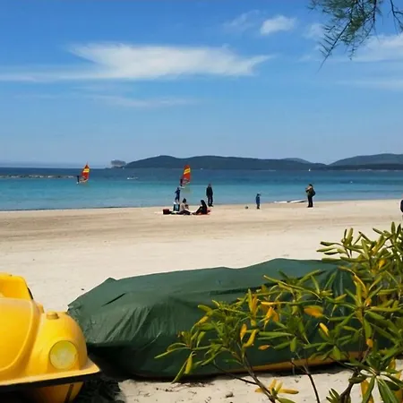 Appartamento Charming Rina Sea Apartment-central Air-con Wifi Sleeps 2 Persons