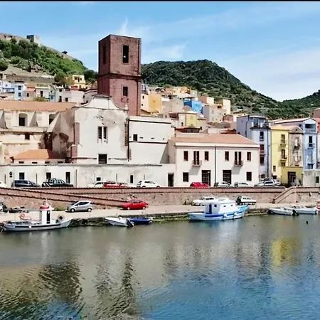 Appartamento Charming Rina Sea Apartment-central Air-con Wifi Sleeps 2 Persons *